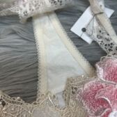 s2343♪ワコールサルート♪難少し♪中古♪奥様使用♪大人ホワイトくすみ♪Tバックショーツ♪M