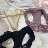 003【オークション】サルート入♪全部入ります♪品質さまざまな♪全部中古♪女性用パンティーサイズいろいろ♪まとめ売り