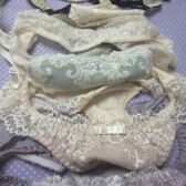 ✳︎0300落札者あり【オークション】ややダメージ☆サルート入り☆ブランド多数♪全部入ります♪品質さまざまな♪全部中古♪女性用♪ブラセット♪サイズいろいろ♪まとめ売り